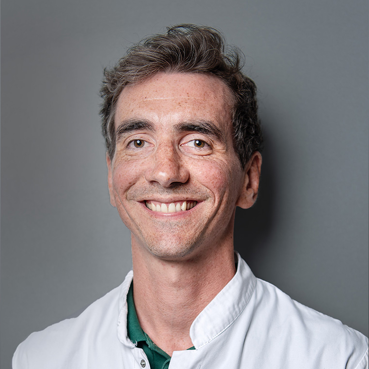 Dr Grégoire BOUQUET
